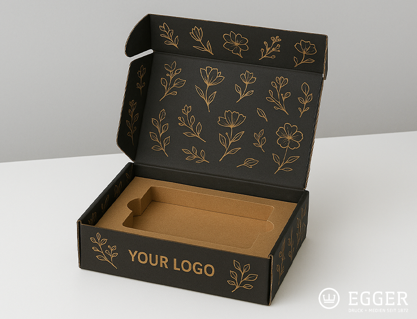 Versandkarton mit Inlay